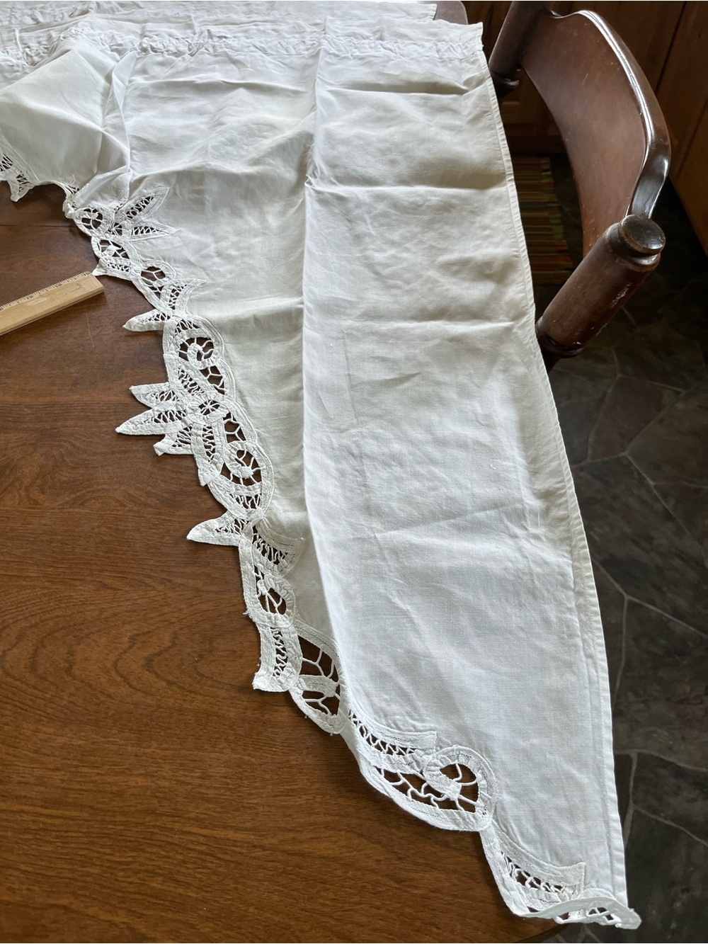 White Cotton swag valance curtain with Scalloped decorative Battenburg lace Edge